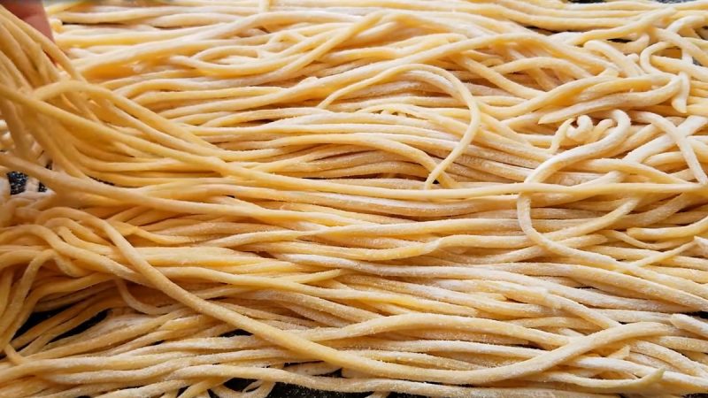 Cách làm mì tươi Trung Quốc tại nhà đơn giản
