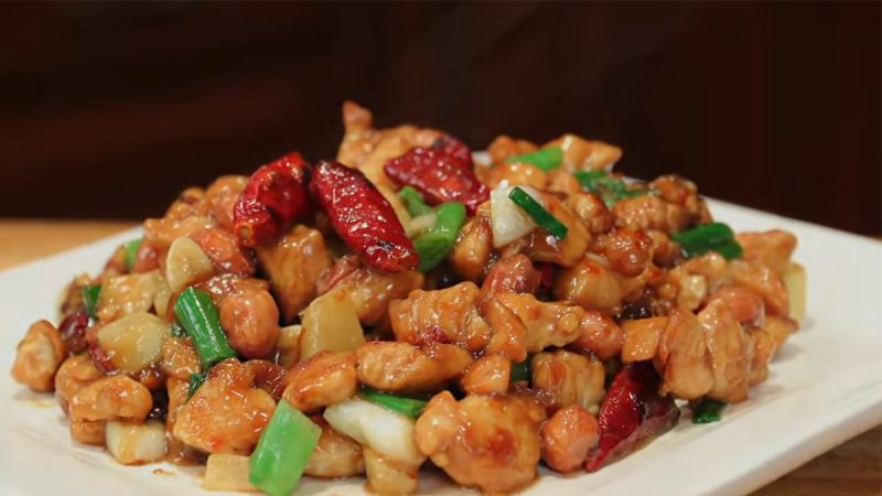Hướng dẫn làm gà Kung Pao kiểu Trung ai cũng mê